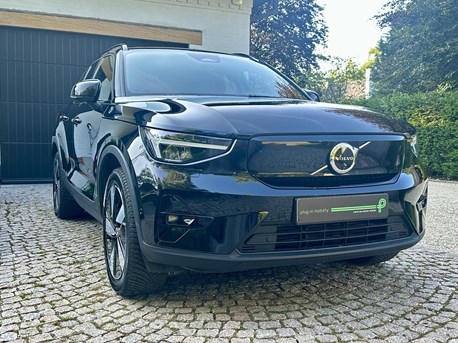 Volvo EX40